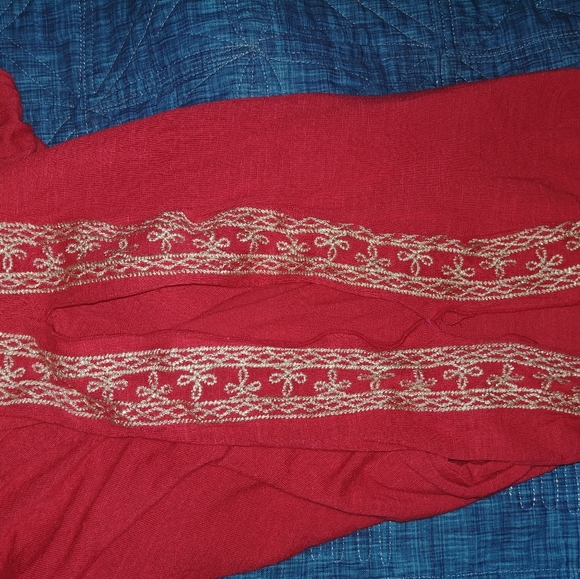 Gorgeous lightweight mirrored shirt - Picture 3 of 3